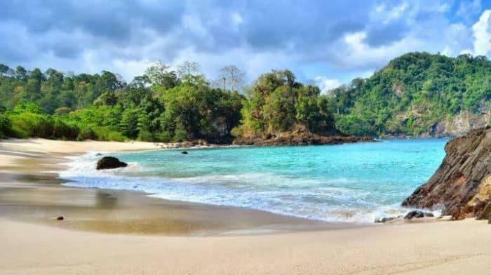 Ijen Mansjestic B&B Tamansuruh Buitenkant foto